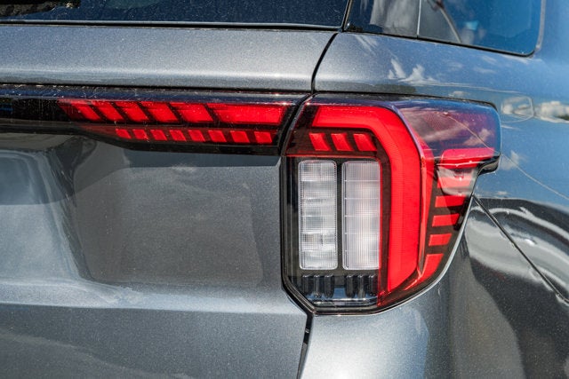 2026 Ford Explorer Active w/100A Pkg