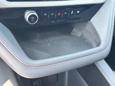 2027 Ford Explorer Active w/200A Pkg