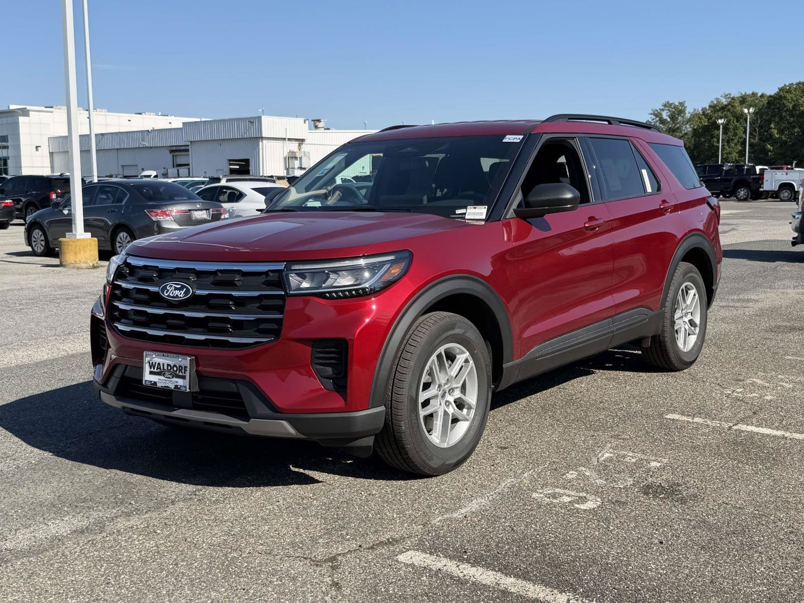 2027 Ford Explorer Active w/200A Pkg