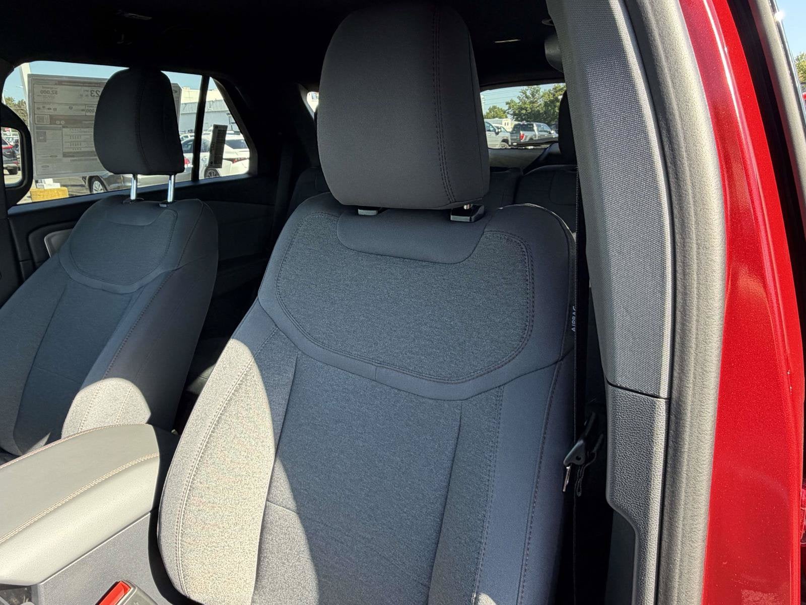 2027 Ford Explorer Active w/200A Pkg
