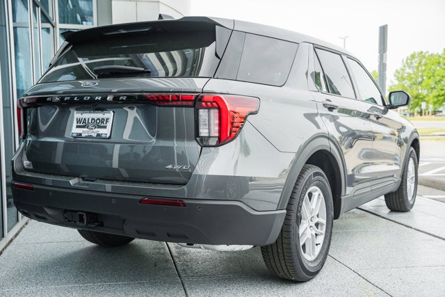 2026 Ford Explorer Active w/100A Pkg