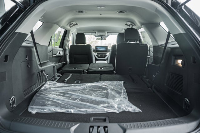 2026 Ford Explorer Active w/100A Pkg