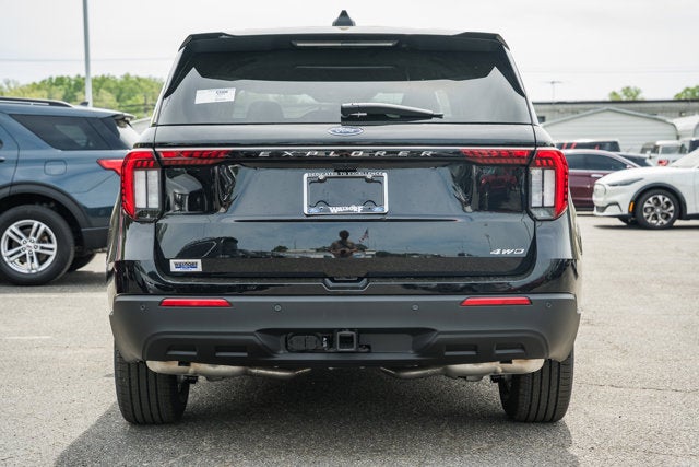 2026 Ford Explorer Active w/100A Pkg
