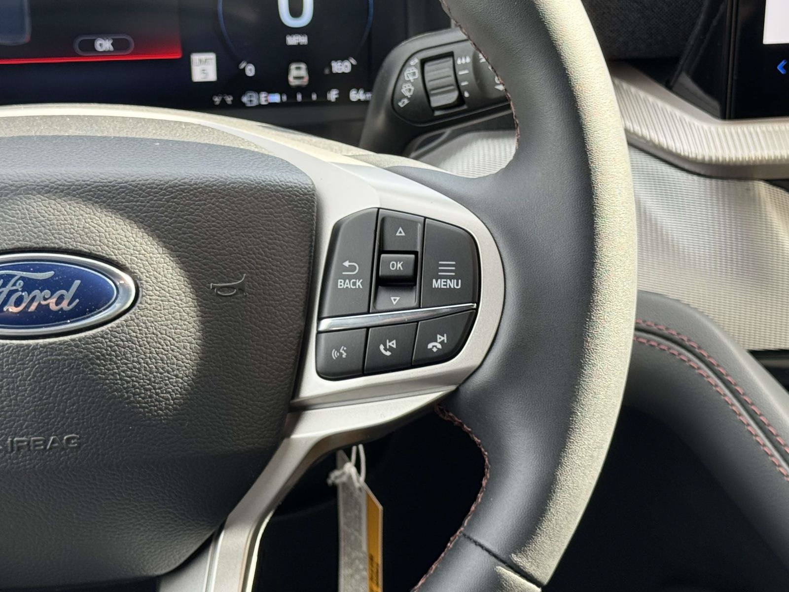 2027 Ford Explorer Active w/200A Pkg