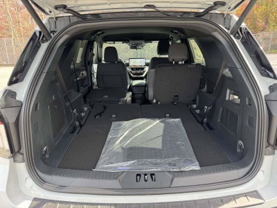 2027 Ford Explorer Active w/200A Pkg