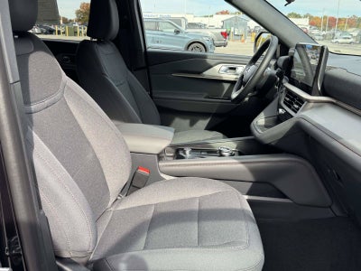 2027 Ford Explorer Active w/200A Pkg
