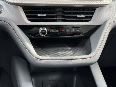 2027 Ford Explorer Active w/200A Pkg