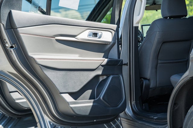 2026 Ford Explorer Active w/100A Pkg