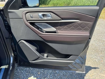 2026 Ford Explorer Platinum™