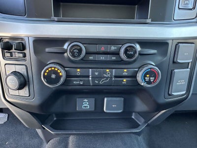 2027 Ford Super Duty F-250 SRW XLT