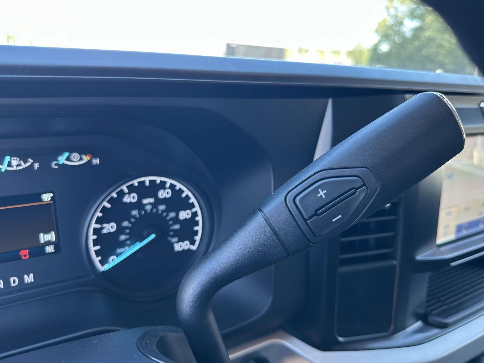 2027 Ford Super Duty F-250 SRW XLT