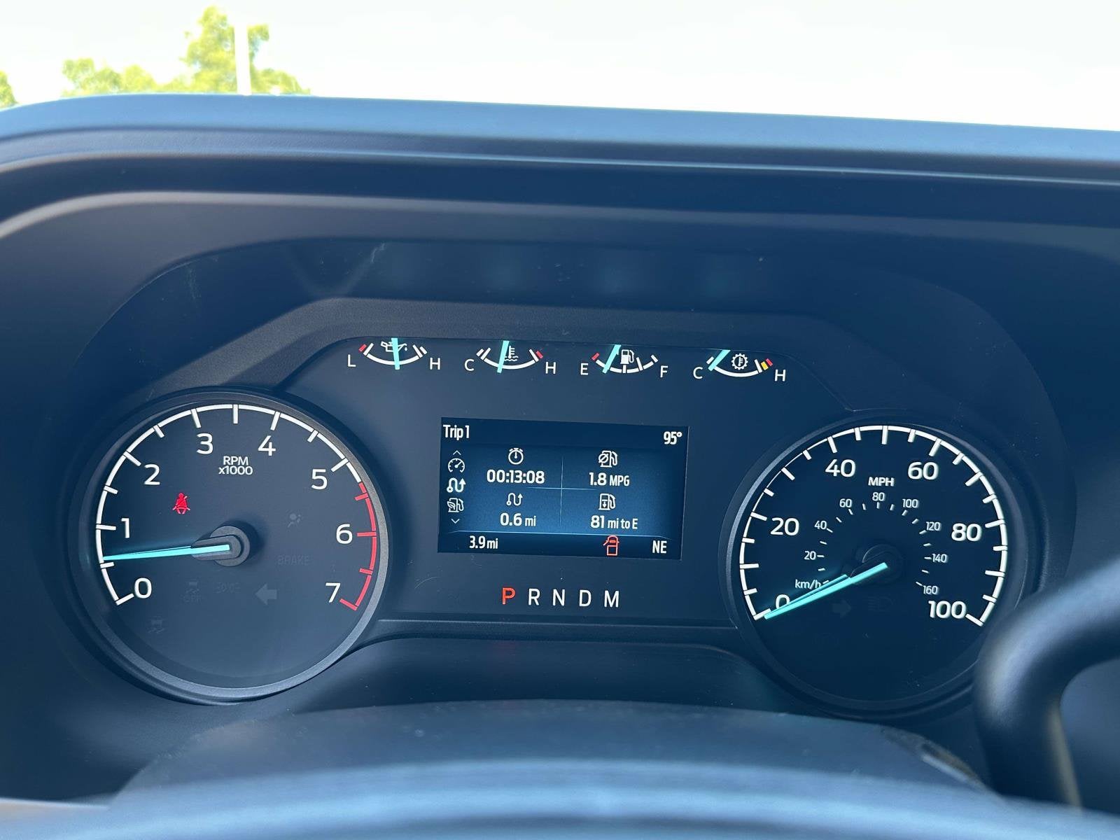 2027 Ford Super Duty F-250 SRW XLT