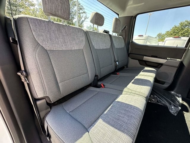 2027 Ford Super Duty F-250 SRW XLT