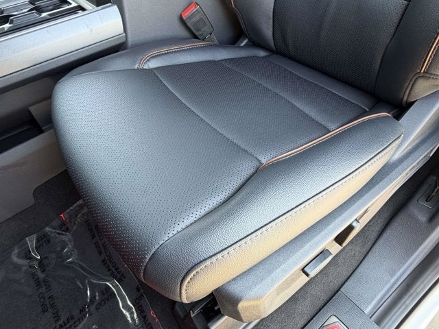 2026 Ford Super Duty F-250 Black Widow LARIAT