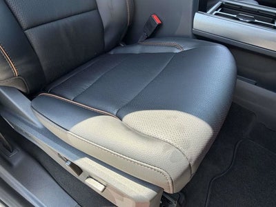 2026 Ford Super Duty F-250 Black Widow LARIAT