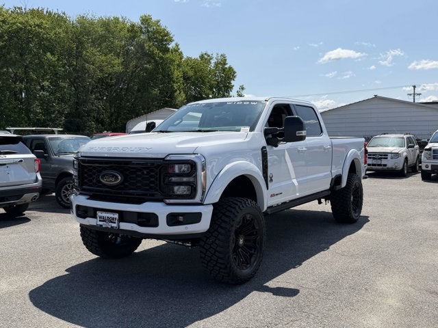 2026 Ford Super Duty F-250 Black Widow LARIAT