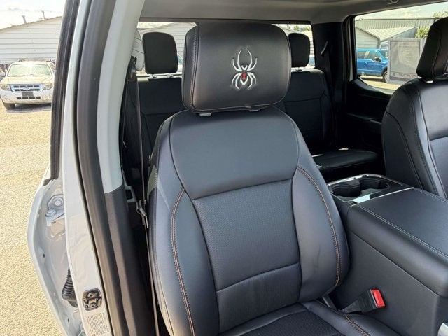 2026 Ford Super Duty F-250 Black Widow LARIAT
