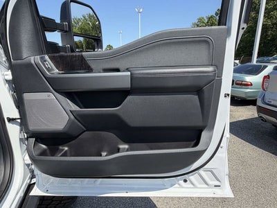 2026 Ford Super Duty F-250 Black Widow LARIAT