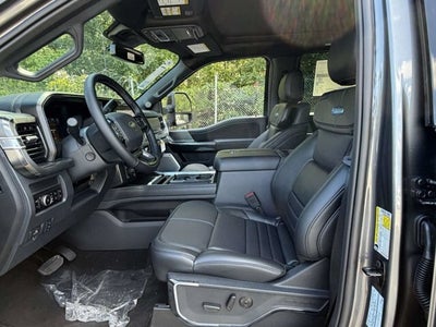 2026 Ford Super Duty F-250 SRW Platinum