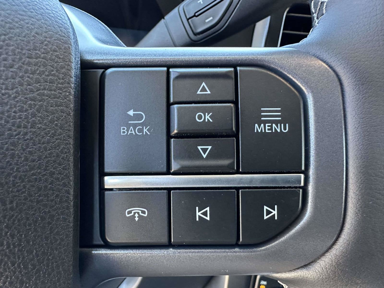 2027 Ford Super Duty F-250 SRW LARIAT