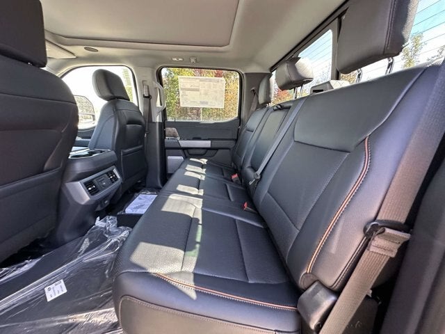 2027 Ford Super Duty F-250 SRW LARIAT