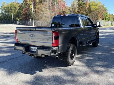 2027 Ford Super Duty F-250 SRW XLT