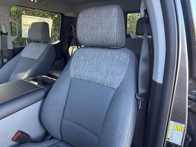2027 Ford Super Duty F-250 SRW XLT
