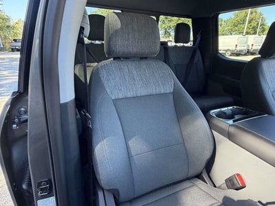 2027 Ford Super Duty F-250 SRW XLT