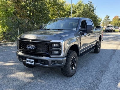 2027 Ford Super Duty F-250 SRW XLT