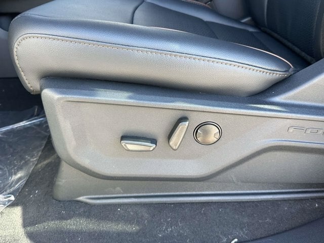 2027 Ford Super Duty F-250 SRW LARIAT