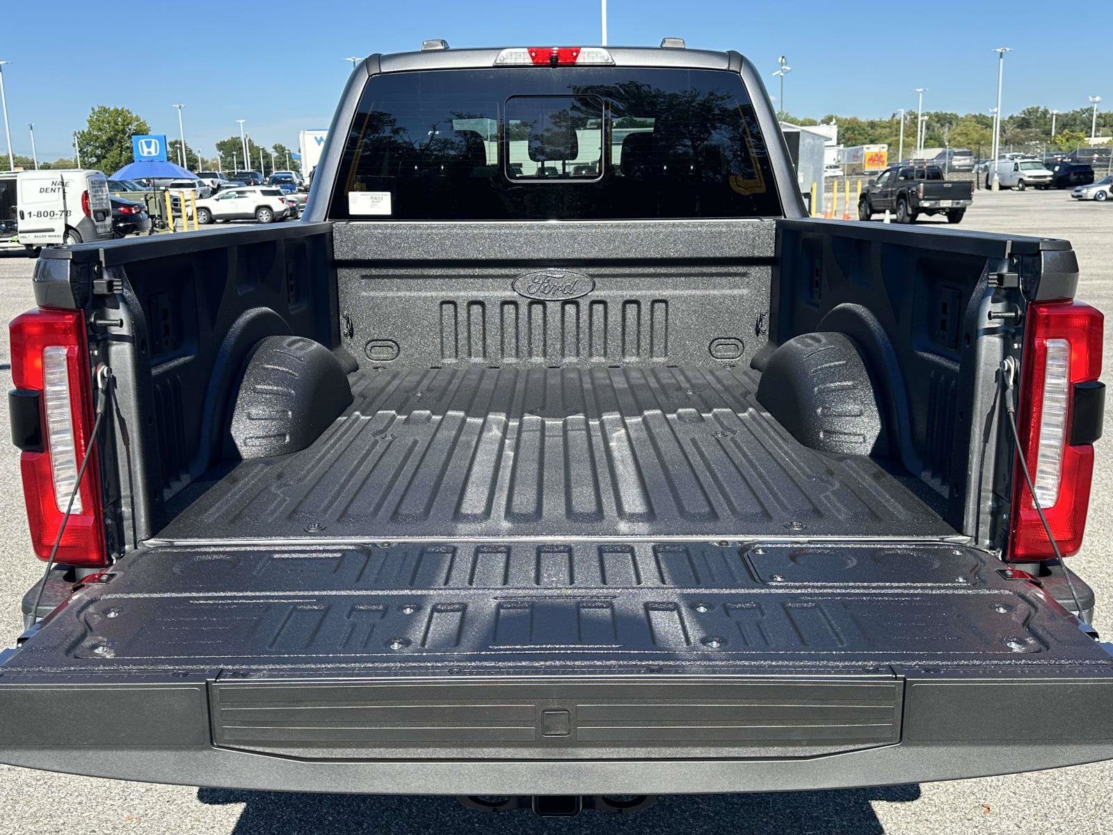2027 Ford Super Duty F-250 SRW LARIAT