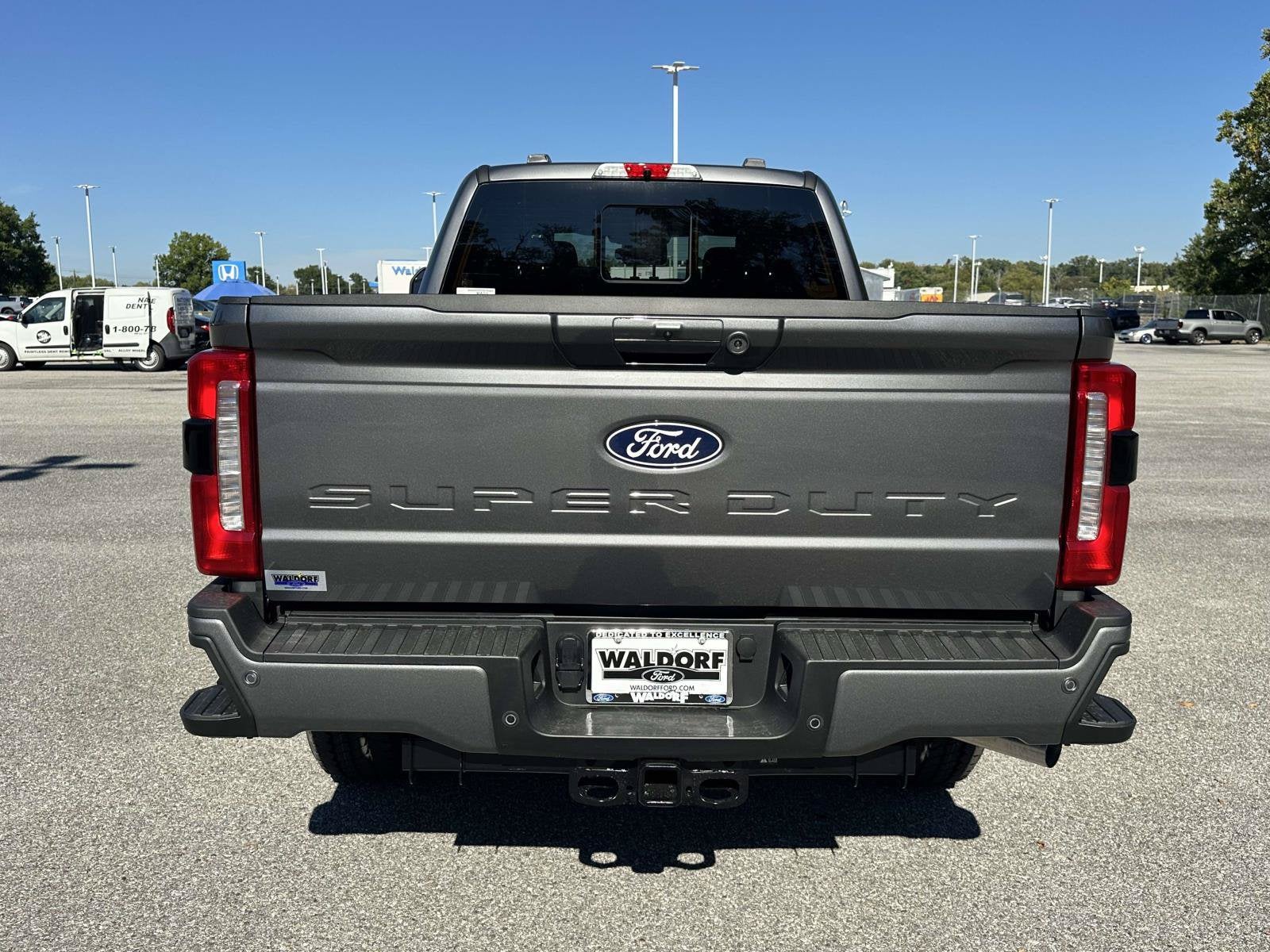 2027 Ford Super Duty F-250 SRW LARIAT
