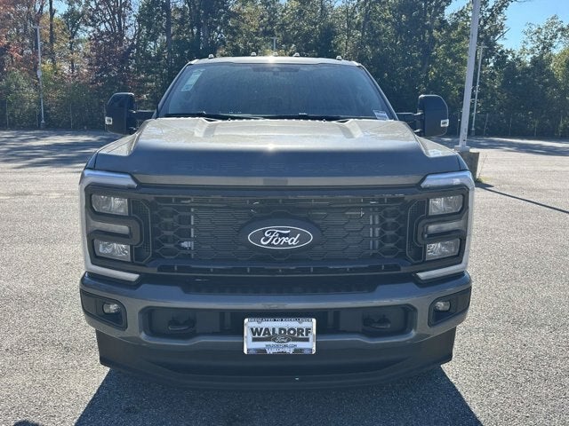 2027 Ford Super Duty F-250 SRW LARIAT