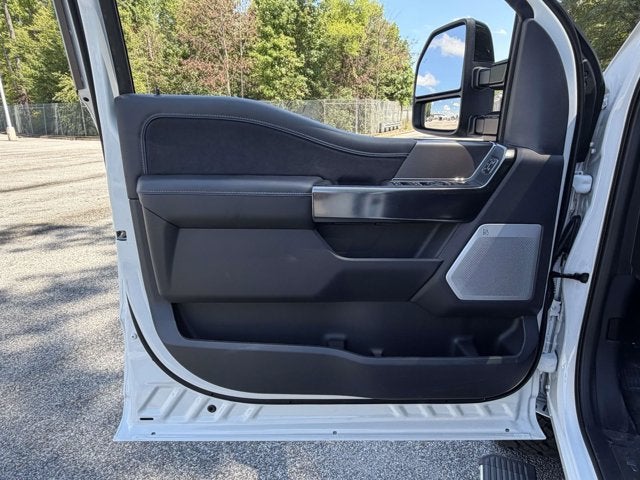 2026 Ford Super Duty F-350 SRW Platinum