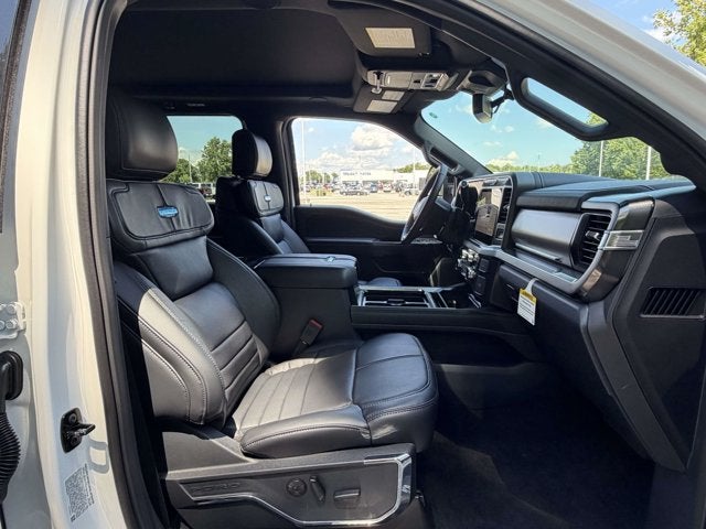 2026 Ford Super Duty F-350 SRW Platinum