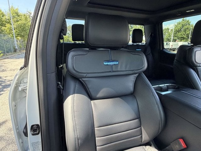 2026 Ford Super Duty F-350 SRW Platinum