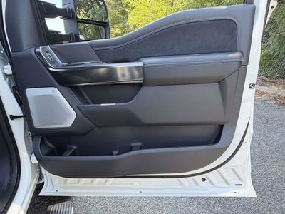 2026 Ford Super Duty F-350 SRW Platinum
