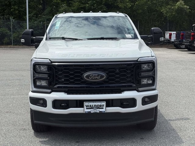 2026 Ford Super Duty F-350 SRW LARIAT