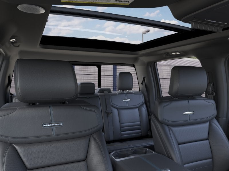 2026 Ford Super Duty F-350 SRW Platinum