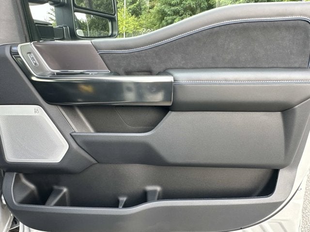 2026 Ford Super Duty F-350 SRW Platinum