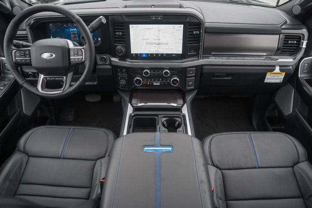2026 Ford Super Duty F-350 SRW Platinum