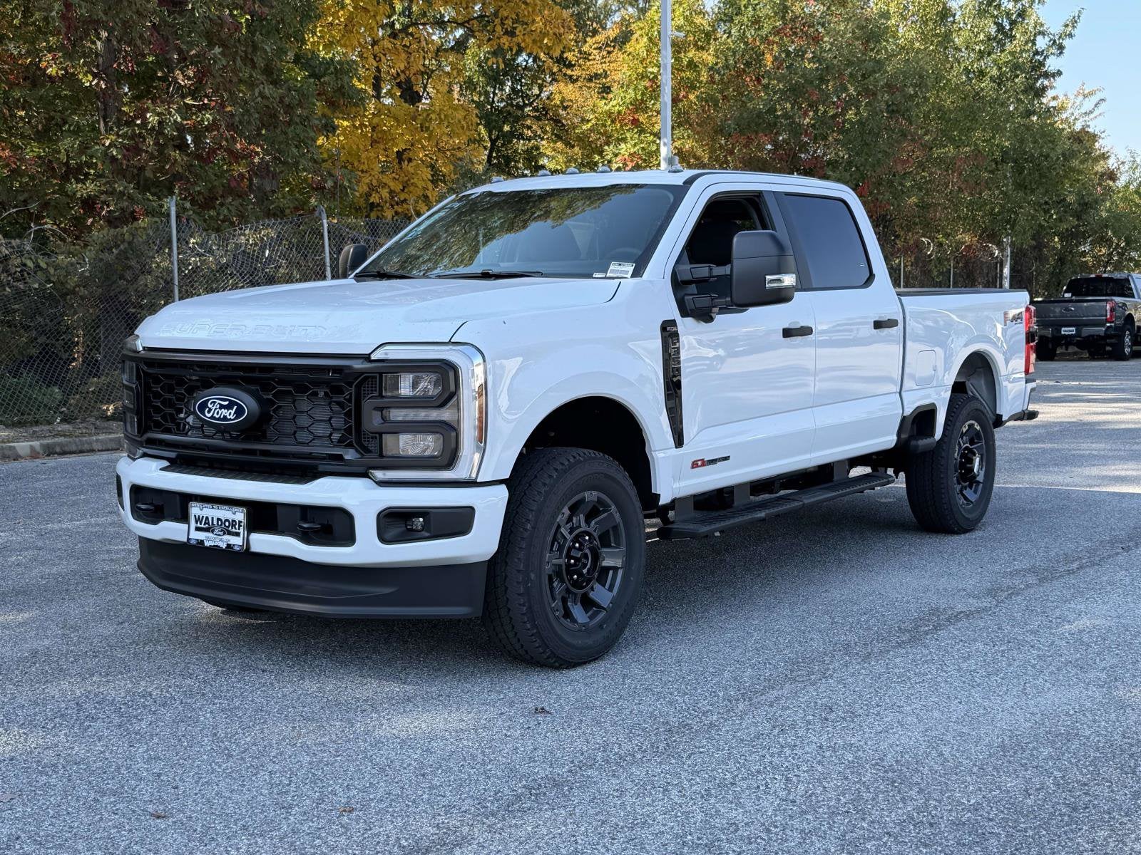 2027 Ford Super Duty F-350 SRW XL
