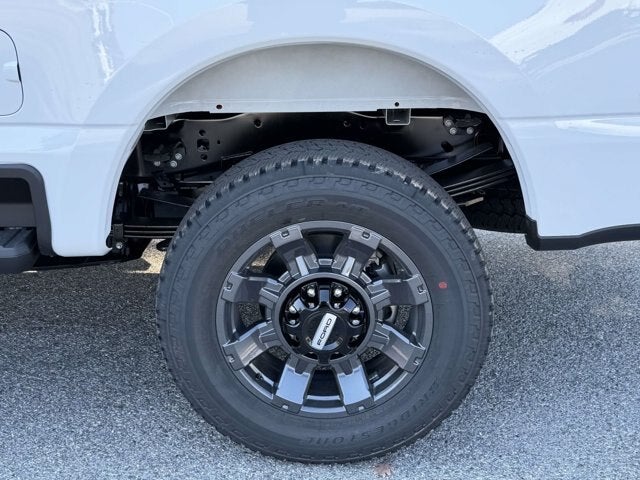 2027 Ford Super Duty F-350 SRW XL