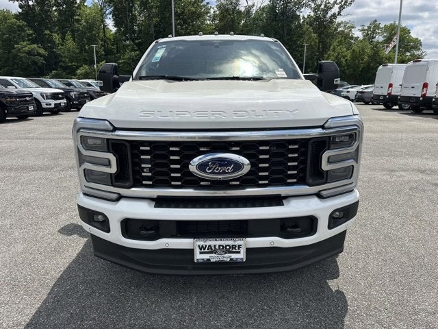 2026 Ford Super Duty F-350® Platinum®