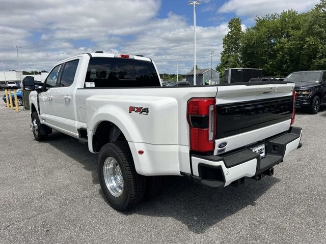 2026 Ford Super Duty F-350® Platinum®