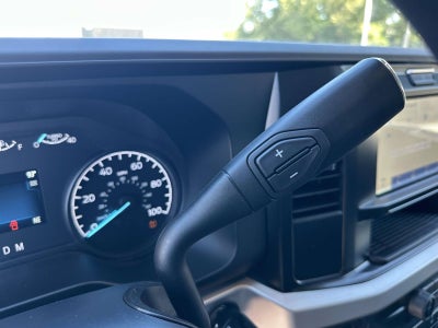 2027 Ford Super Duty F-350 DRW XL