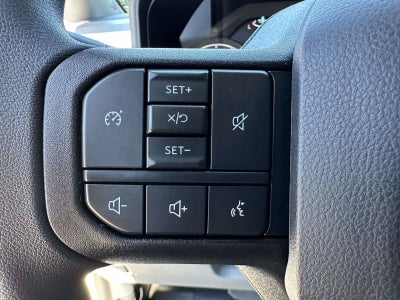 2027 Ford Super Duty F-350 DRW XL