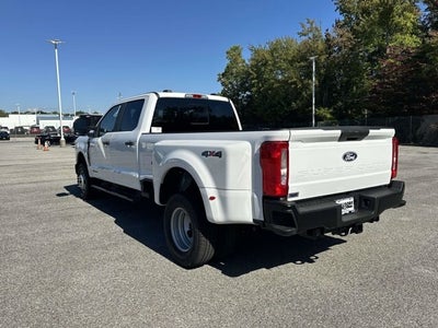 2027 Ford Super Duty F-350 DRW XL