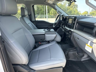 2027 Ford Super Duty F-350 DRW XL