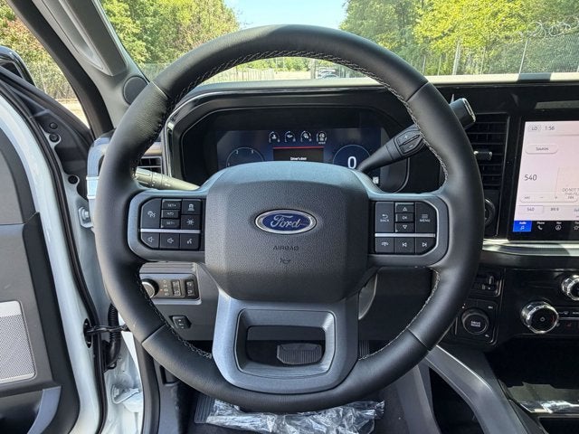 2026 Ford Super Duty F-350 DRW LARIAT